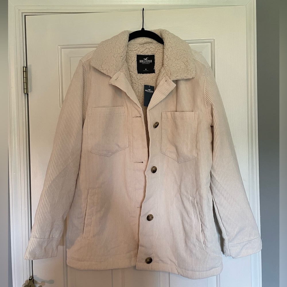 Women’s Hollister Oversized Sherpa Lined Corduroy Jacket Size Medium